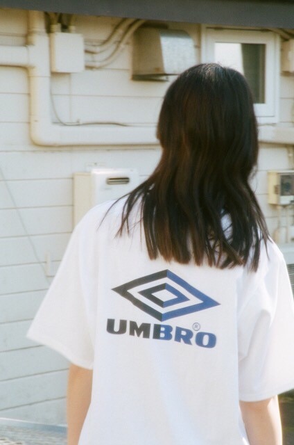当日出荷対応品 diaspora ゲームシャツ umbro × skateboards ジャージ 
