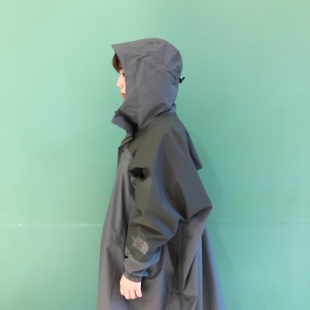 THE NORTH FACE: HYVENT LOGO PONCHO