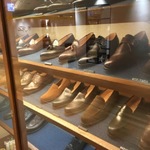 やはり「クロケット & ジョーンズ」