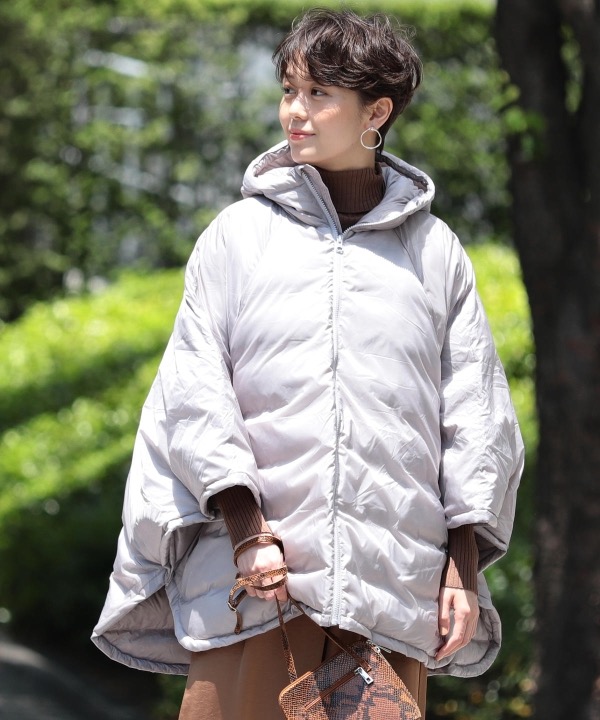 【美品】マーモット　Marmot　ビームス別注　ダウンポンチョ　シルバー marmotのm｜ビームス 池袋｜BEAMS