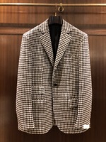 Love the houndstooth.
