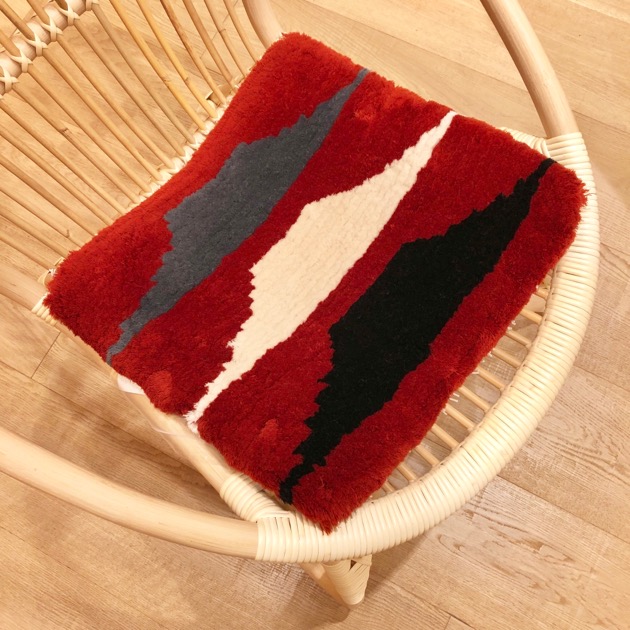 今週末から『小野眞佐子－倉敷からのノッティング織 椅子敷 