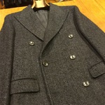 TAGLIATOREのコートのご紹介です。