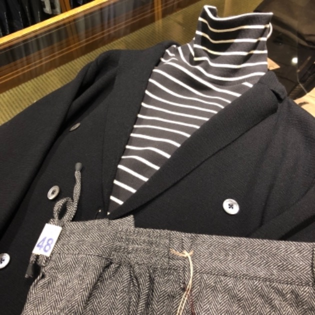 Andrea Fenzi/サイズ42/ネイビー ダブルブレストニットジャケット