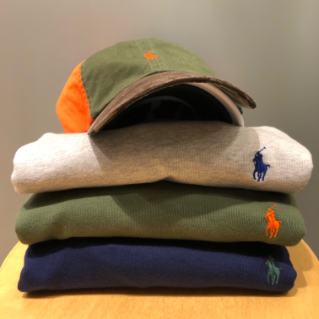 特別なスウェット、入荷してます。