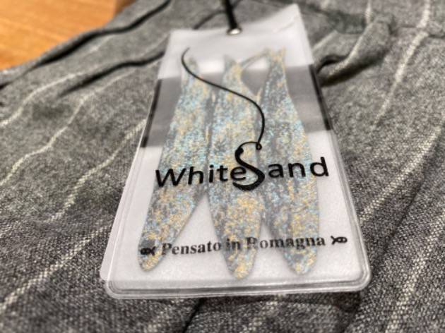 休日の一息にどうですか＜White Sand（ホワイトサンド）＞のパンツで 