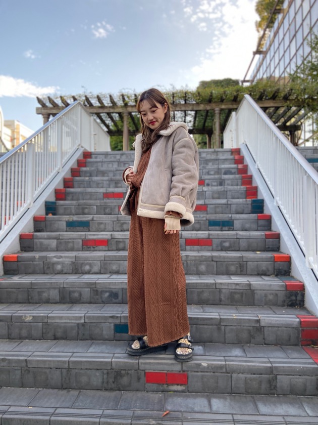 ꒰　冬しか着られないケーブル編みだからこそ欲しい　꒱