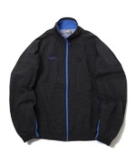 PUMAにリップストップ。