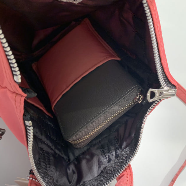 イクヨのススメ〜あのピンクのバッグ②〜】|ビームス ジャパン イクヨのススメ〜あのピンクのバッグ②〜】|ビームス ジャパン