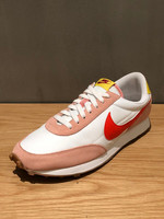 寒いけど春物ほしいねー！！