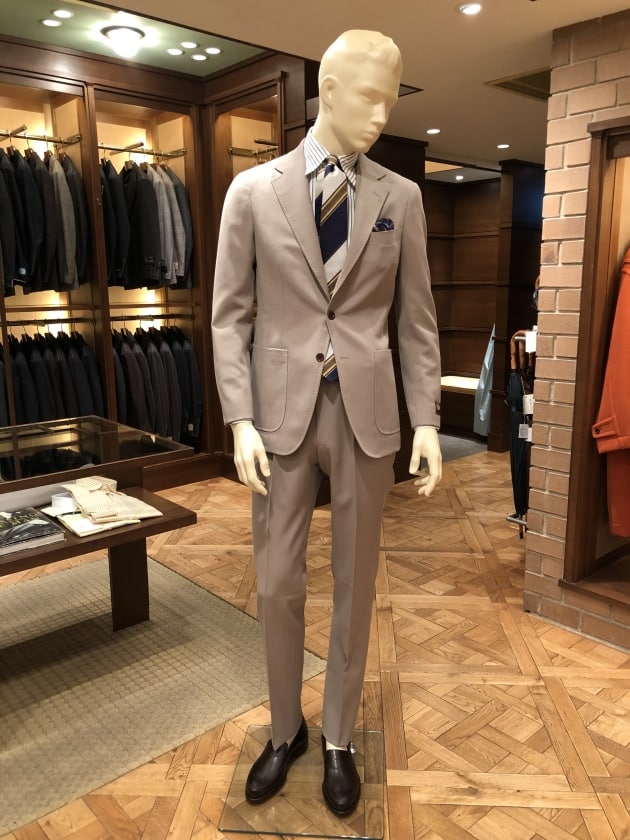 BEAMS F / LORO PIANA ソリッド スーツ（春夏用）-