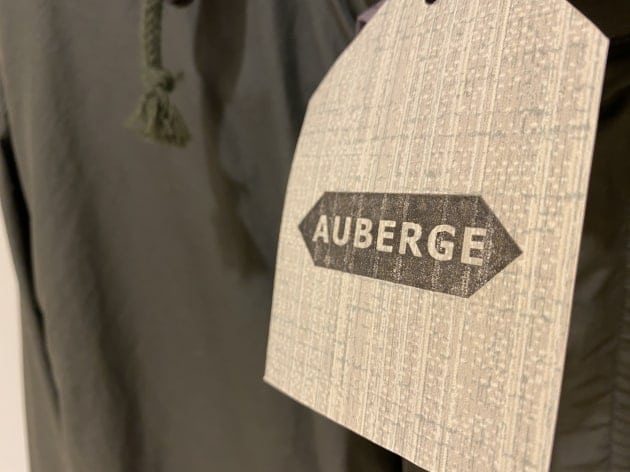 巷で話題の＜AUBERGE（オーベルジュ）＞からコートが入荷しています。