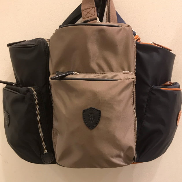 Felisi バックパック BEAMS別注 オリーブ 1-2回使用美品 Felisi バックパック BEAMS別注 オリーブ 1-2回使用美品 今週の