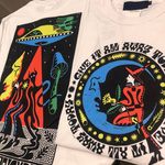 ソフィーホリントンのグラフィックTシャツ。