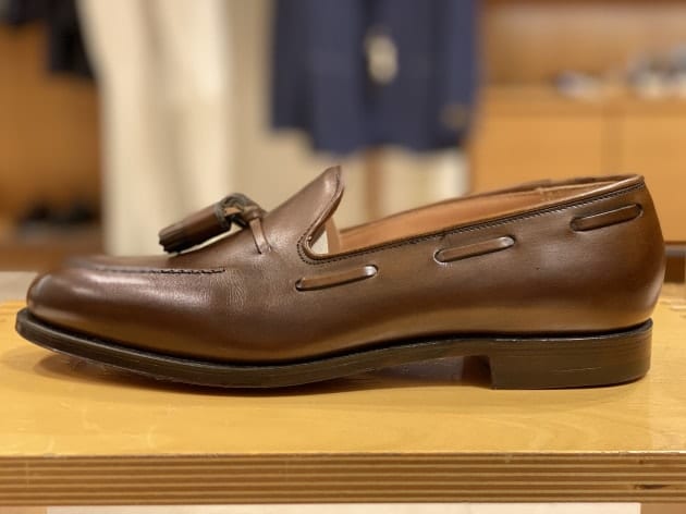 困った君と＜CROCKETT &JONES(クロケット&ジョーンズ