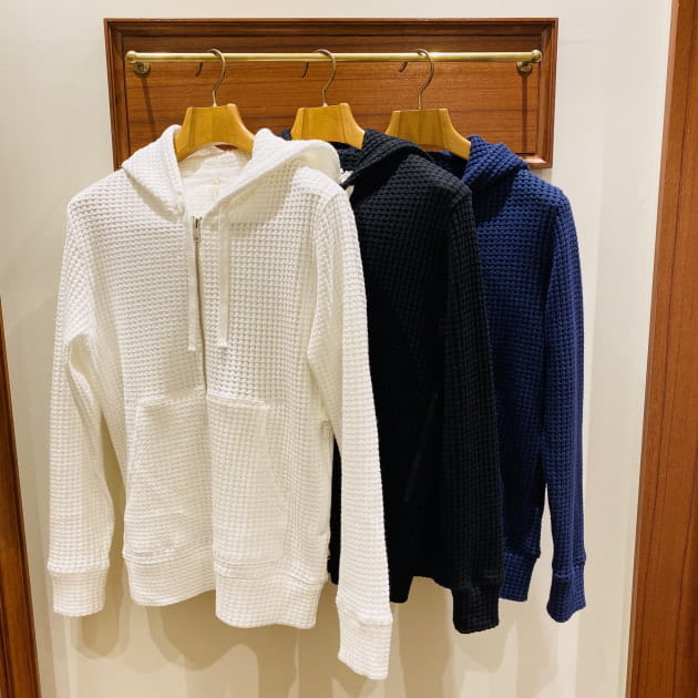 ＜SEA GREEN＞海で緑のワッフルなやつ