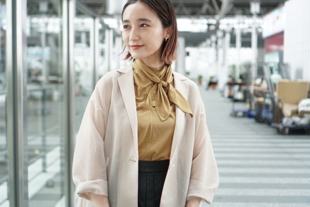 クリスマスファッション オーガンジーで女性らしく｜ビームス 梅田｜BEAMS トップス