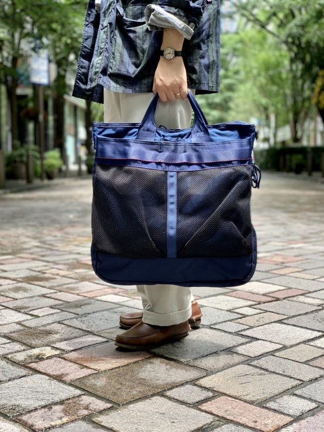 BRIEFING × BEAMS PLUS Helmet Bag | mawadgroup.com