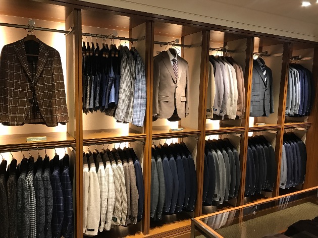 新入荷色々  スーツ、ジャケット編
