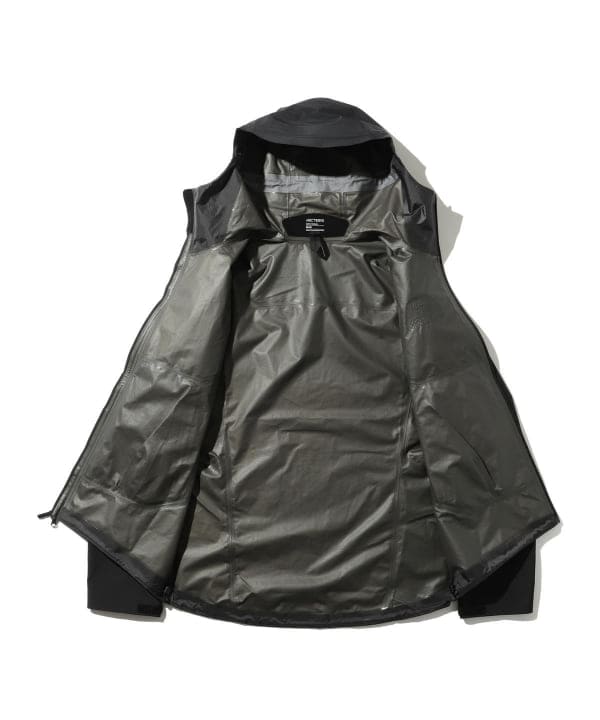 ARC'TERYX × BEAMS 〉其の二、服|ビームス ストリート 横浜 ARC'TERYX × BEAMS 〉其の二、服|ビームス ストリート 横浜