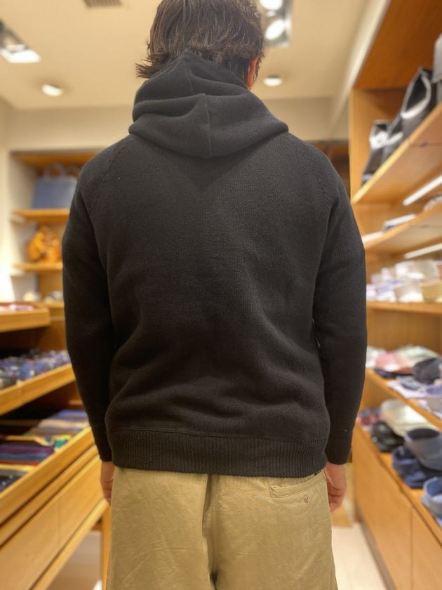 あー面倒くさい…そんな時に＜BAFY（バフィー）＞のパーカーで