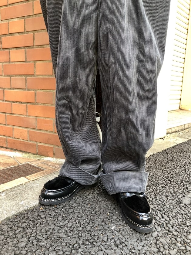 あなたはどっちの色にする？秋先取りオーバーオール