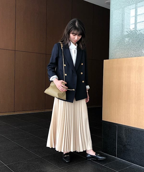 デミルクスビームス 紺ブレ 金ボタン ジャケット 38 デミルクスビームス 紺ブレ 金ボタン ジャケット 38 BEAMS ビームス