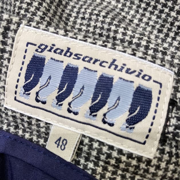 このブランドからも。