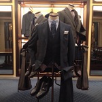 彼、着替えました。