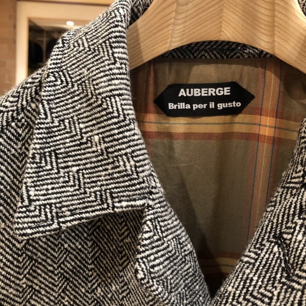 AUBERGE×BEAMS  ステンカラー ステンカラーコート ジャケット/アウター メンズ 先行予約