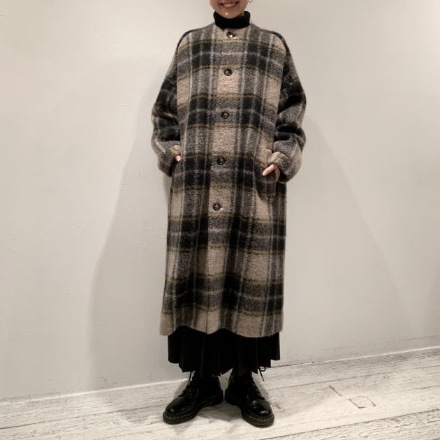 BEAMS BOY  スライバー タータンチェック ノーカラー コート