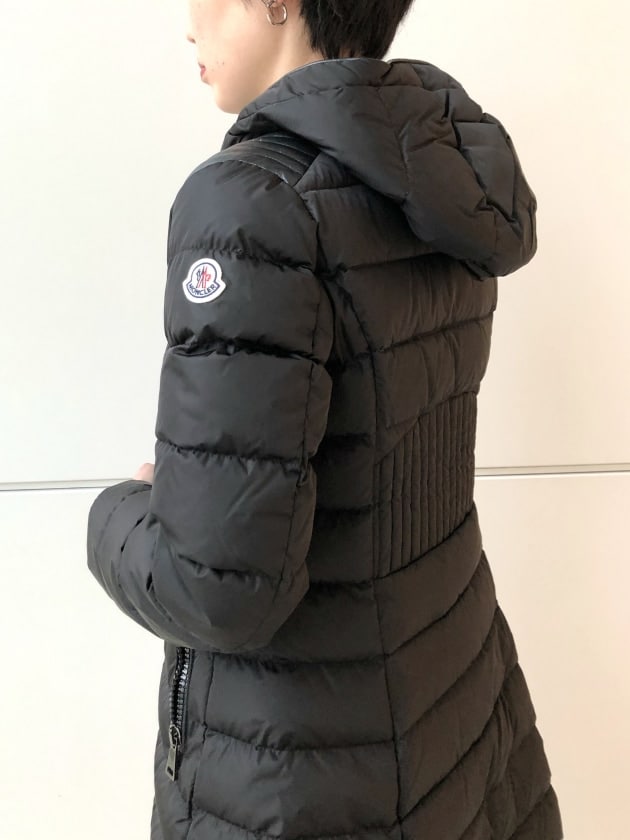 バックディテールで差がつく☆MONCLER☆