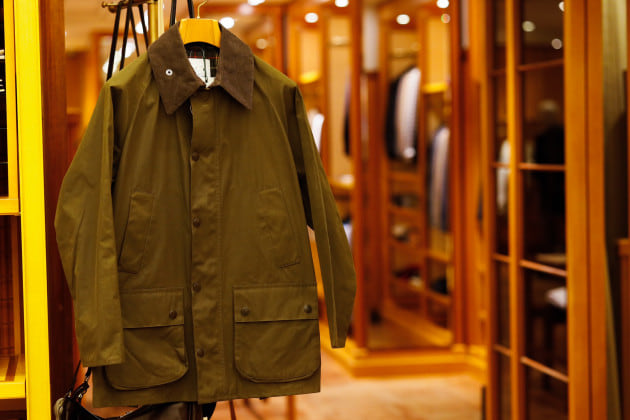 ブルー×レッド Barbour BEAMS別注 BEDALE ピーチスキン バブアー