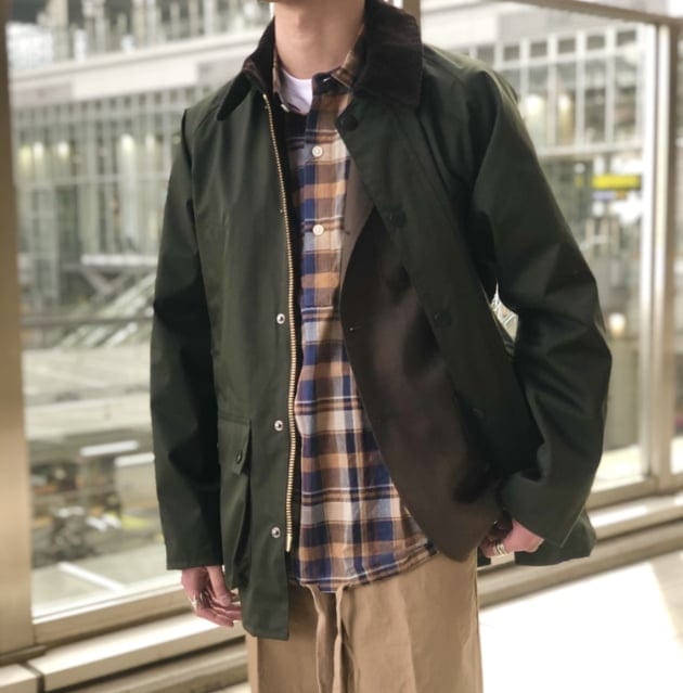 3万円で取引しましょうBarbour×BEAMS PLUS BEDALE Classic Fit