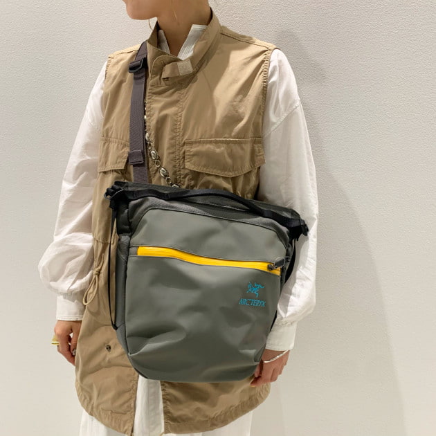 ARC'TERYX × BEAMS / 別注ARRO8 Shoulder Bag-