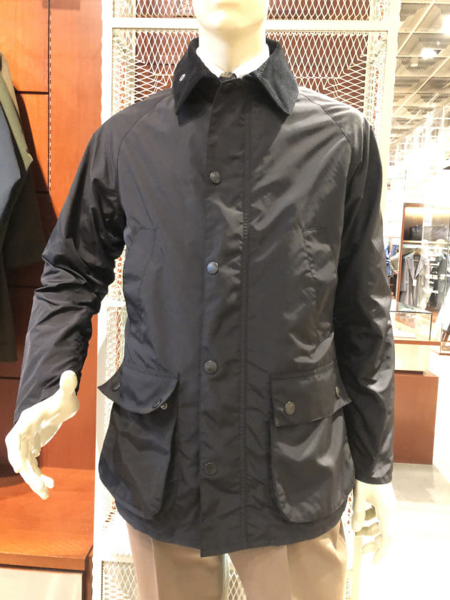 Barbour × BEAMS F＞ 別注モデル シワになりにくい逸品