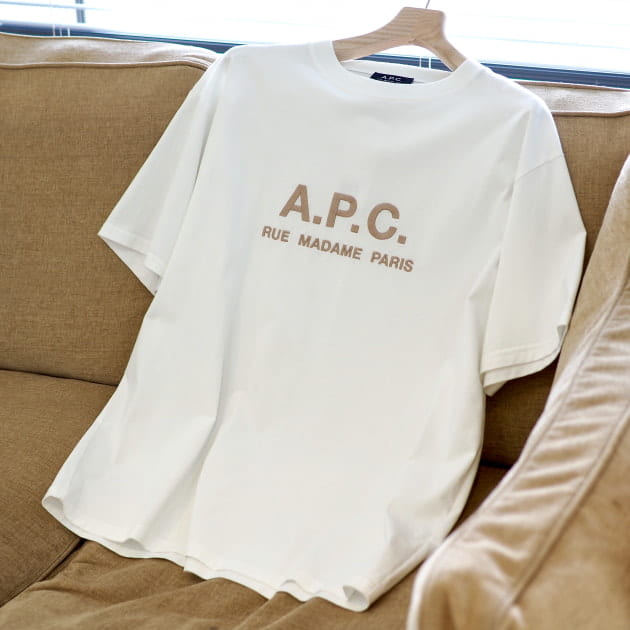 8/1まで値下げ中！A.P.C. × BEAMS / 別注 ロゴ Tシャツ