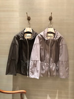 ＜HERNO＞軽くて便利なナイロンブルゾン