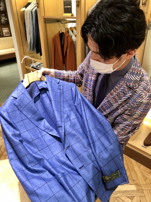 信頼も厚い シルク兄さん。｜ビームス 銀座｜BEAMS トレーナー/スウェット