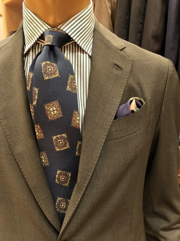 続「LARDINI」ジャケットコーナーよりマネキン紹介。|ビームス 続「LARDINI」ジャケットコーナーよりマネキン紹介。|ビームス