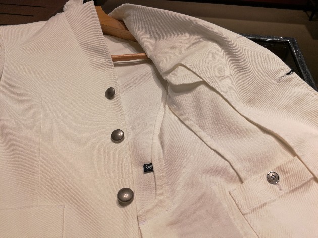 LARDINI(ラルディーニ)>白いジャケット!|ビームス ハウス LARDINI(ラルディーニ)>白いジャケット!|ビームス ハウス
