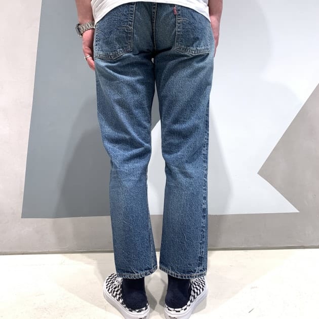 body_HeR6xo.jpg body_HeR6xo.jpg
