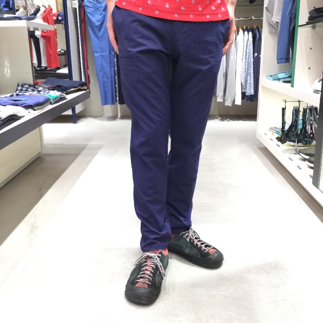 涼しげなパンツが入荷致しました！