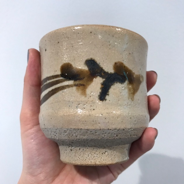 濱田篤哉　草花紋　柿釉　湯呑み 濱田篤哉 草花紋 柿釉 湯呑み