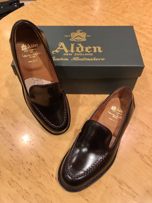 ALDEN」BEAMS だけのレザースリッポン再入荷しました。｜ビームス 銀座