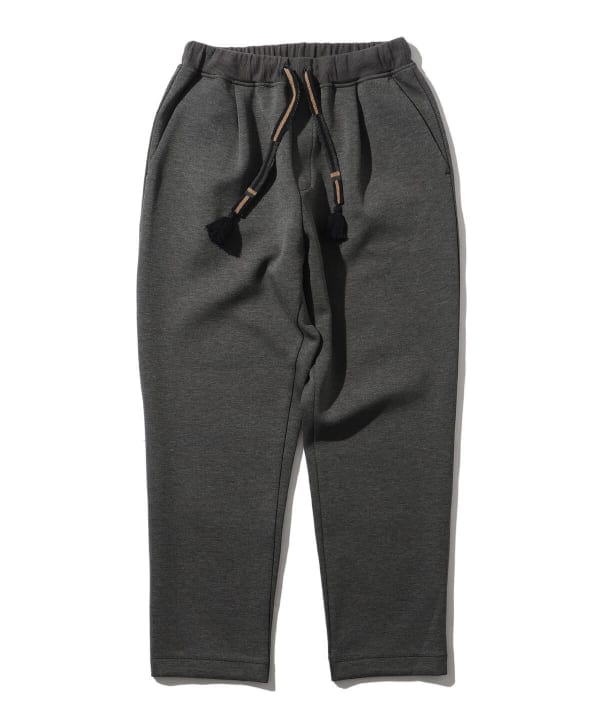 中毒者続出！？新作ダンボールニット】｜ビームス 新丸の内｜BEAMS