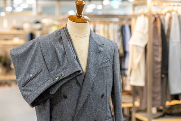 CARUSO>先見せエーダブ |ビームス ライフ 横浜|BEAMS CARUSO>先見せエーダブ |ビームス ライフ 横浜|BEAMS
