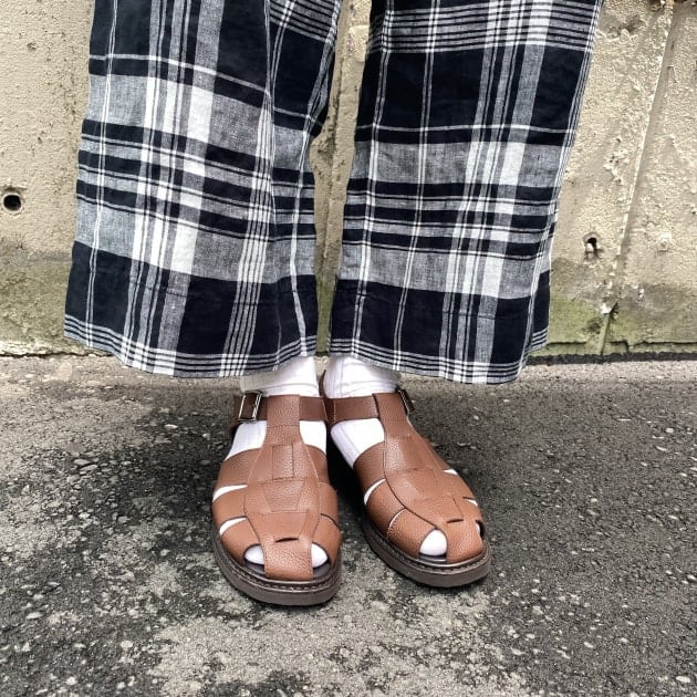 再入荷】オススメリネンパンツ【ジメジメする今に】｜ビームス