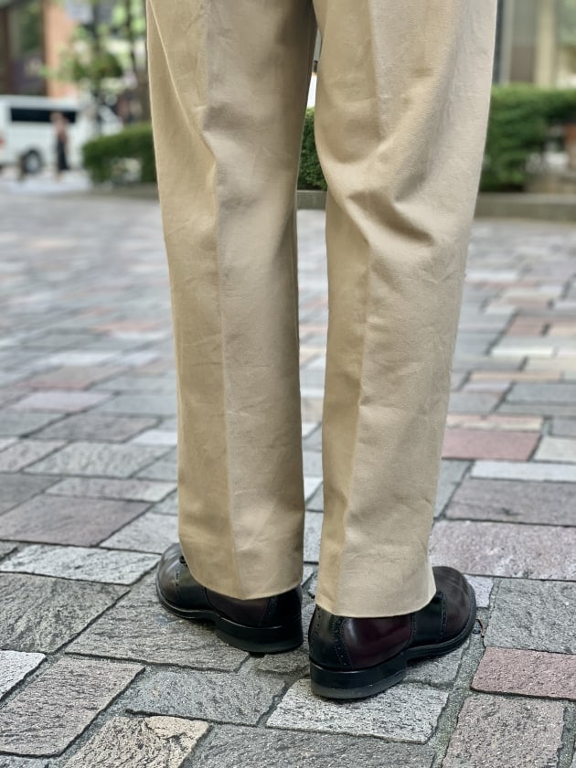 Dress×Military Chino Trousers ～KAPTAIN SUNSHINE～｜BEAMS PLUS 