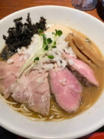 吉田のラーメンブログpart29〜蓮の華 煮干し編〜